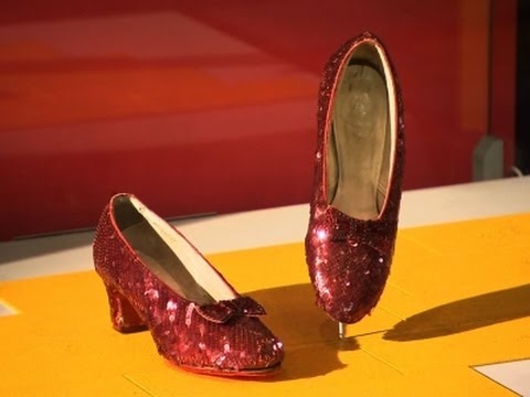 حملة تبرعات بـ 300 ألف دولار لترميم حذاء