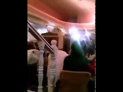 سقوط عروس من فوق هودج في حفل زفافها