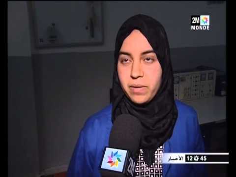 إمرأة مغربية كهربائية بنايات