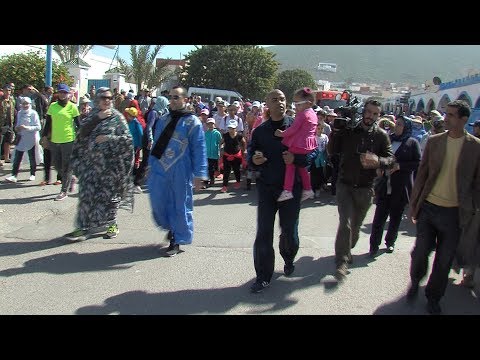 شاهد نساء سيدي إفني يشاركن في تظاهرة رياضية