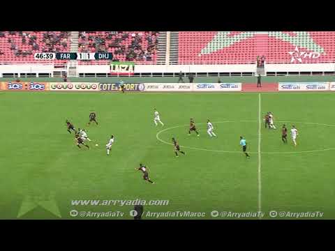 شاهد الدفاع الحسني الجديدي يتقدّم على الجيش الملكي بهدف سايمون مسوفا