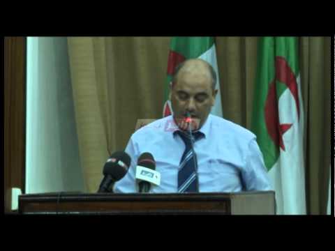 شاهد المجلس الشعبي في غرداية يكرم الطلاب الناجحين